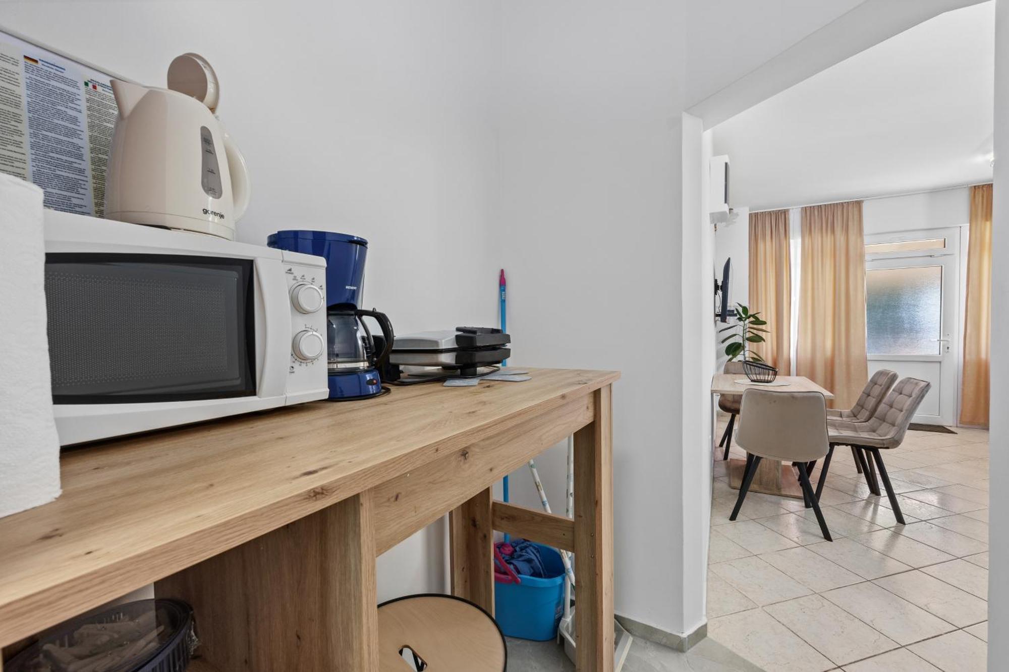 New Apartment Lejla Sisan Exterior foto