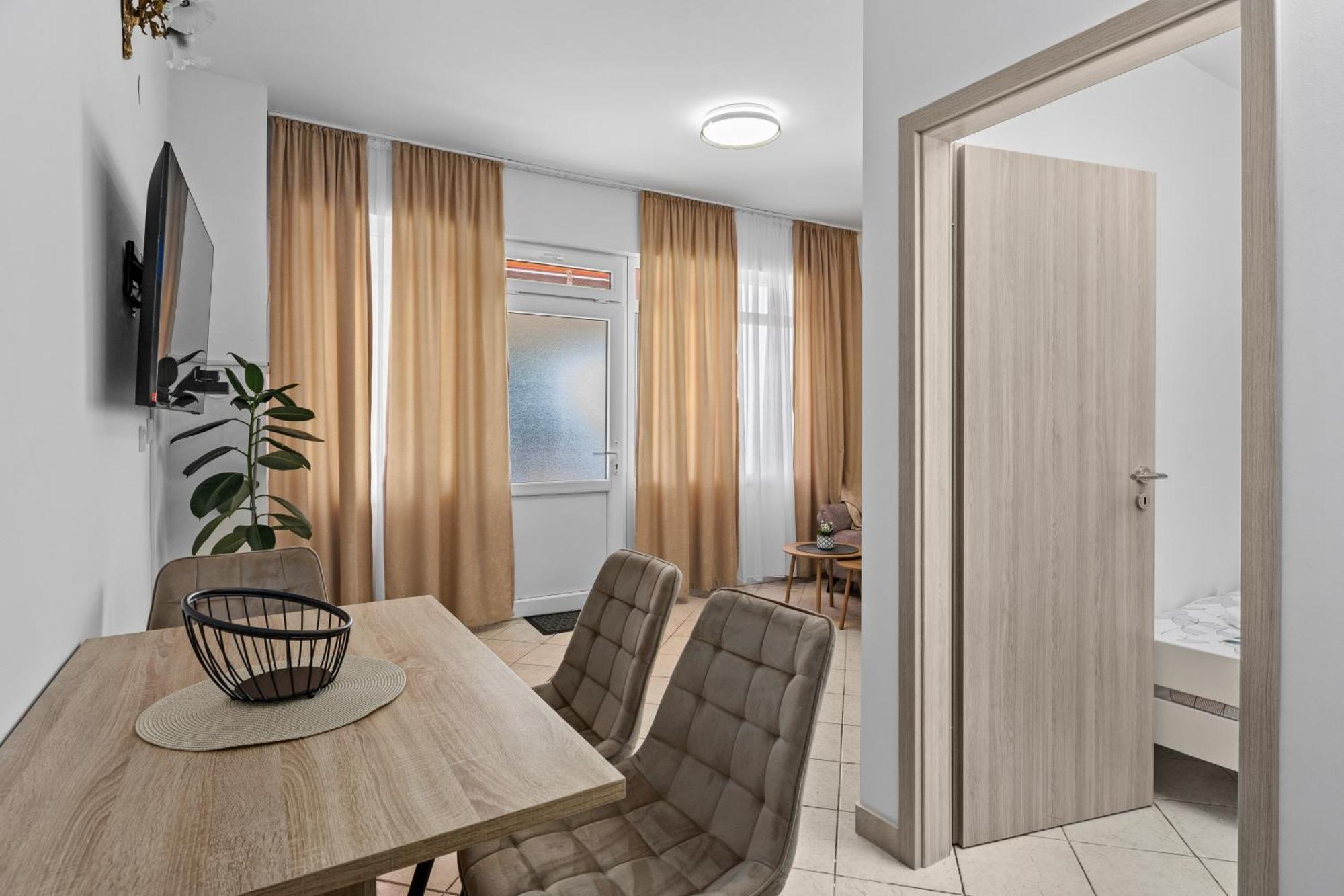 New Apartment Lejla Sisan Exterior foto